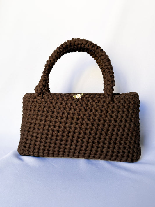 Sac à main en crochet marron