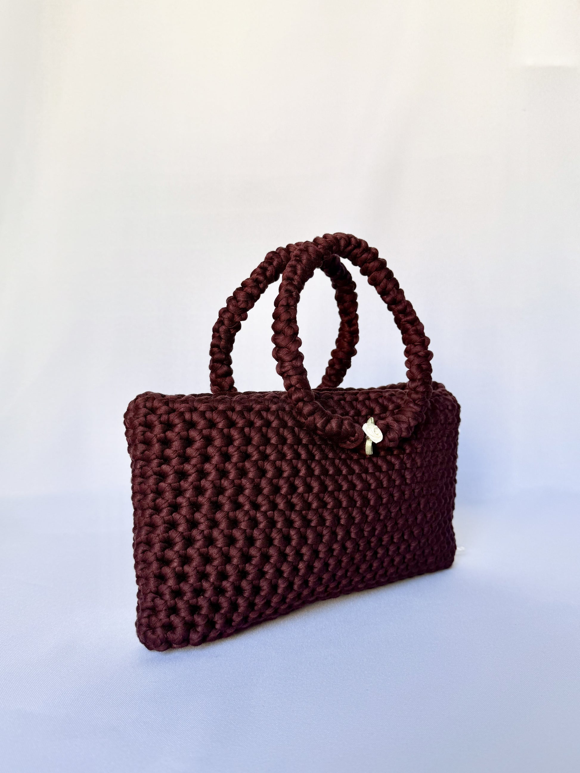 Sac à main en crochet marron