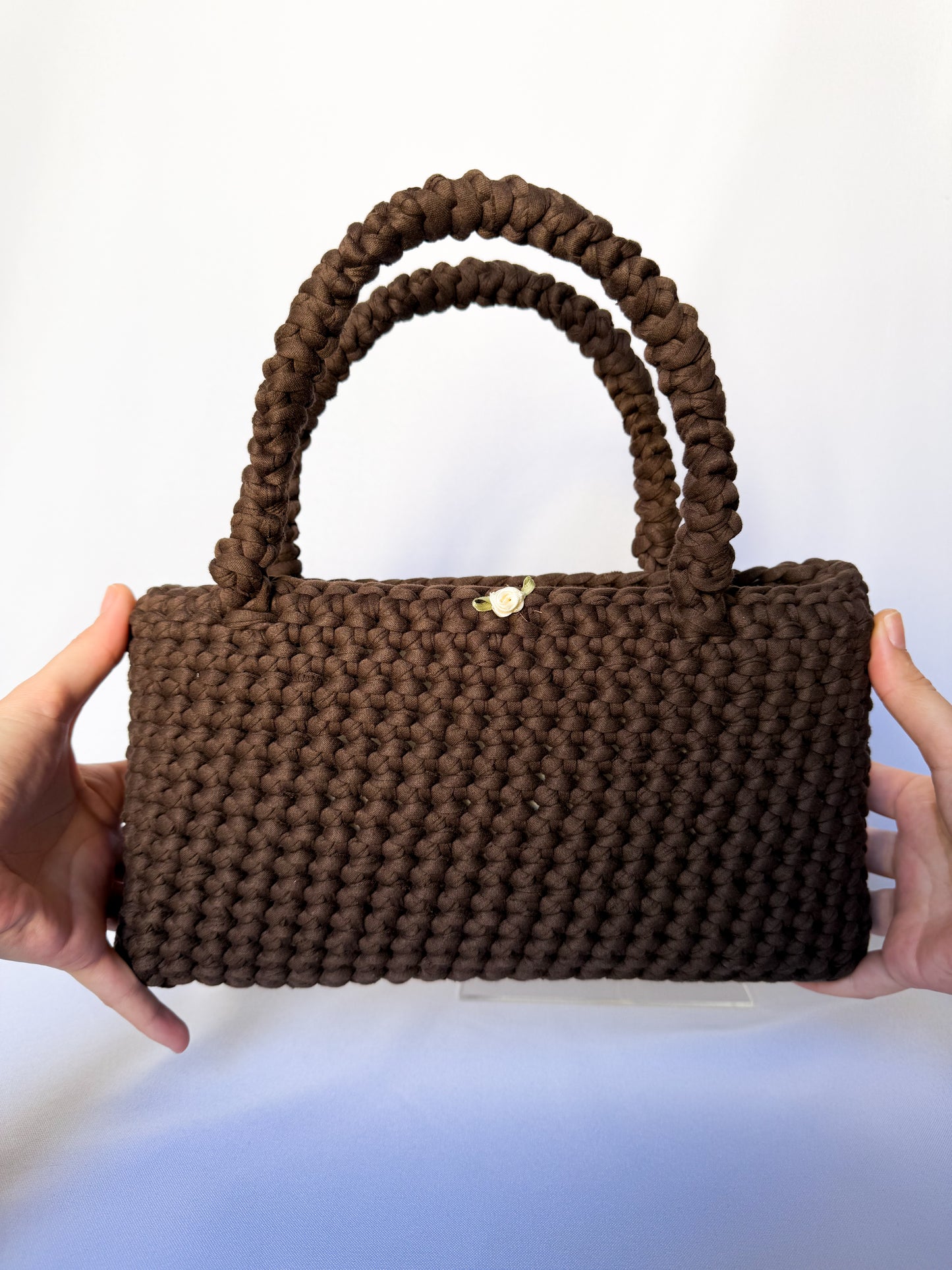 Sac à main en crochet fait main marron