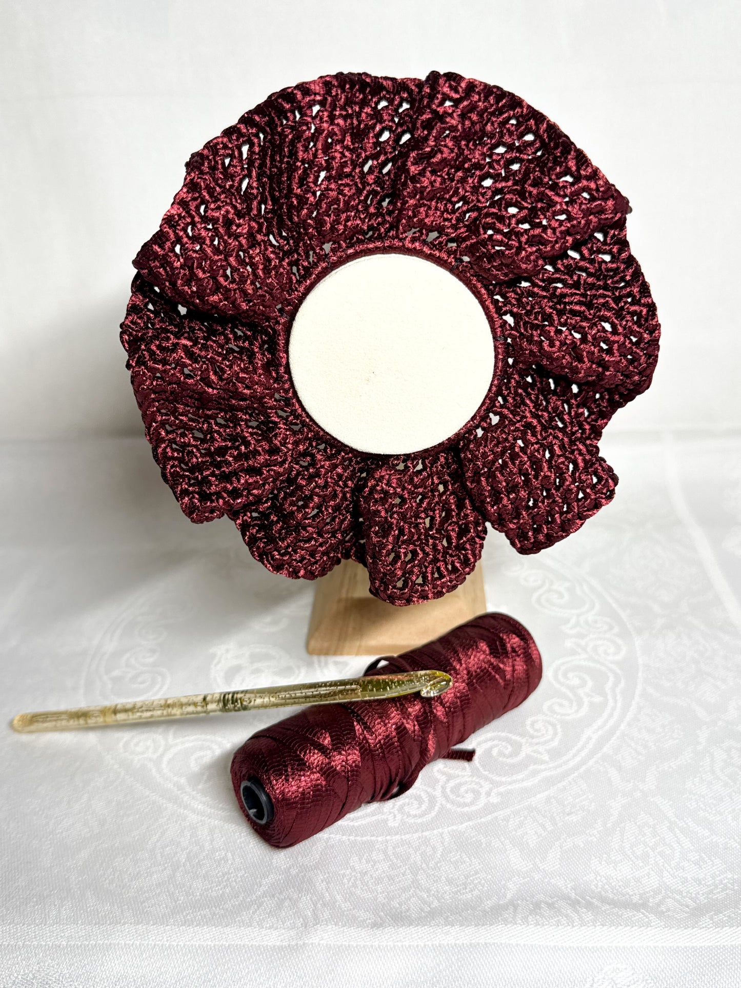 Chouchou Satin Bloom Bordeaux Chéri