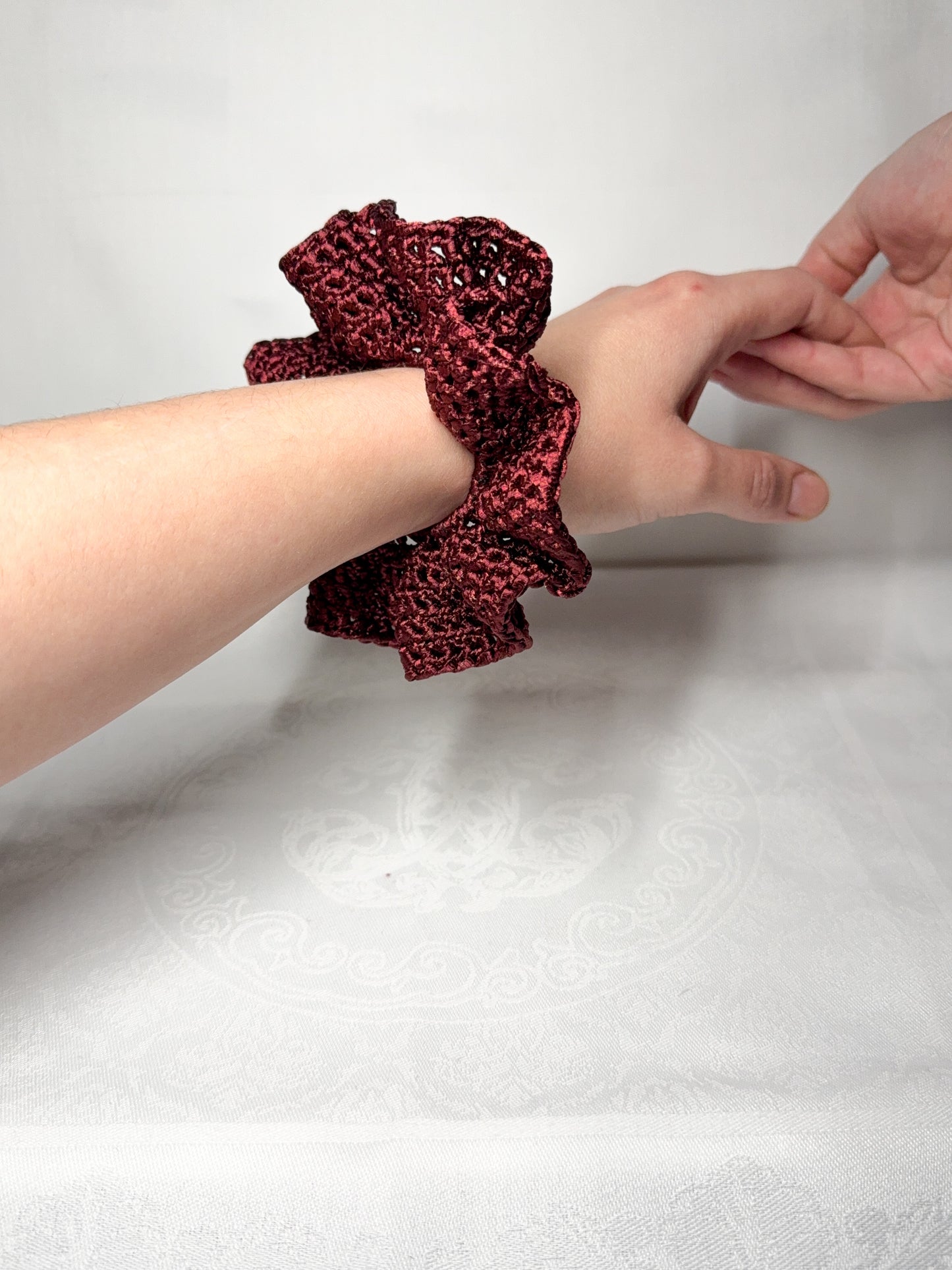 Chouchou Satin Bloom Bordeaux Chéri