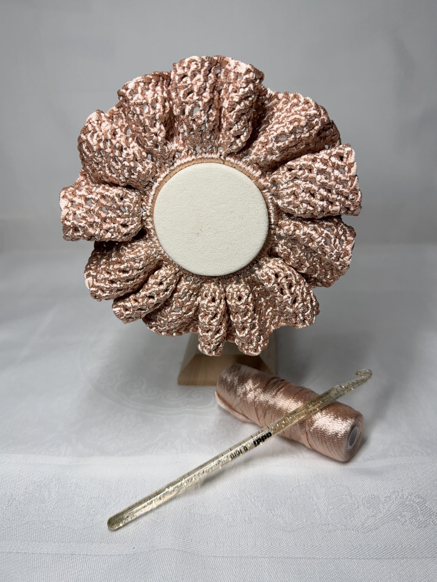 Chouchou Satin Bloom Champagne Monaco