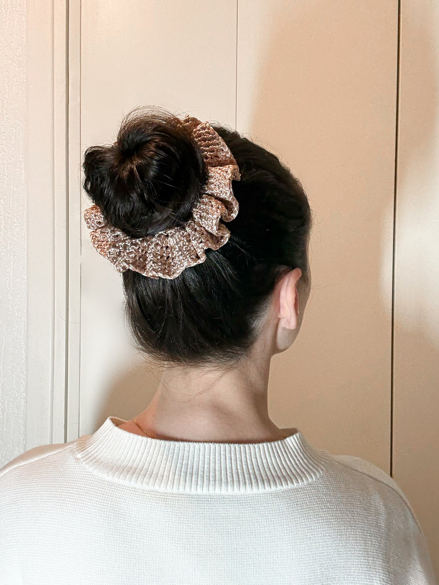 Chouchou Satin Bloom Champagne Monaco