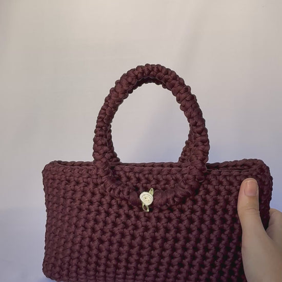Sac à main en crochet marron